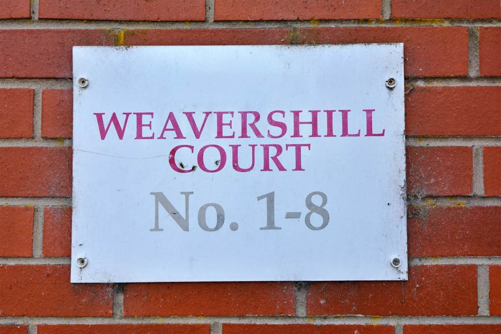 Apt 6 2 Weavershill Court