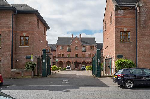 8 The Cloisters, Belfast